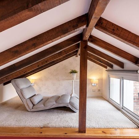 Guestready - Fantastic Rustic Duplex With Terrace Διαμέρισμα Lisboa Εξωτερικό φωτογραφία